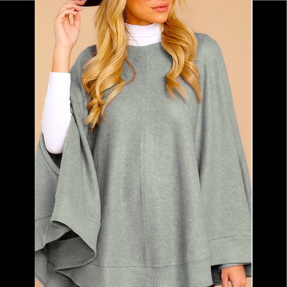Trendy Cloak Loose Round Kneck Open On Sides Grey Sweater - Picture 2 of 5